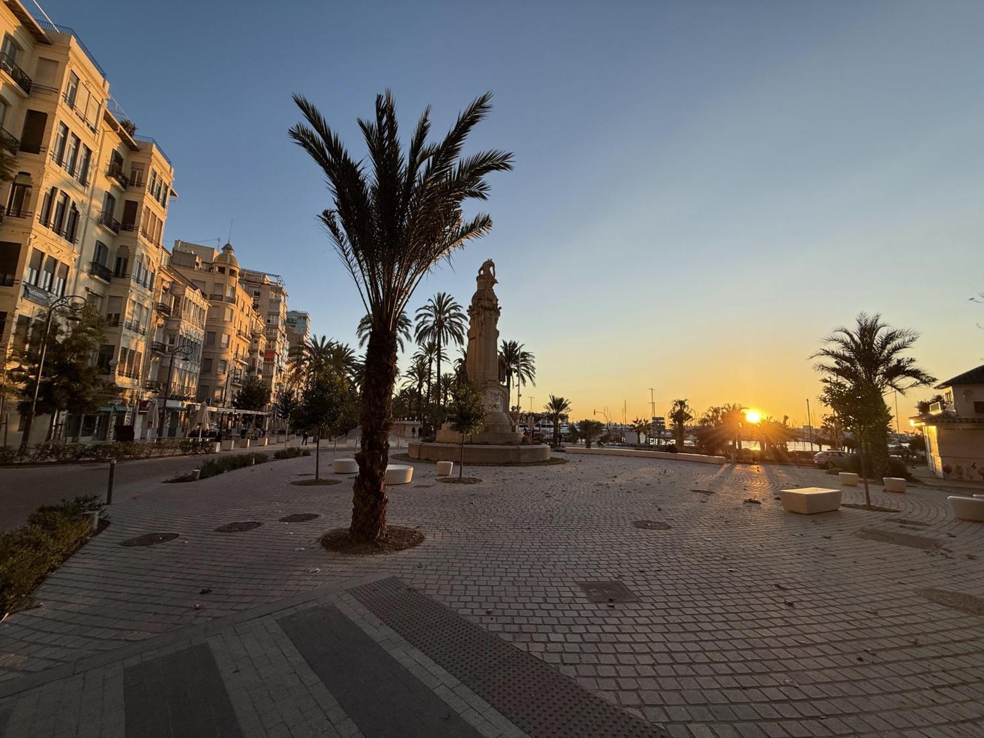 Playa Dos Avenidas 阿利坎特 外观 照片